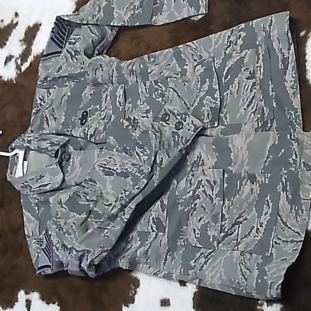 Women's small Air Force US Military utility Jacket. Green and gray